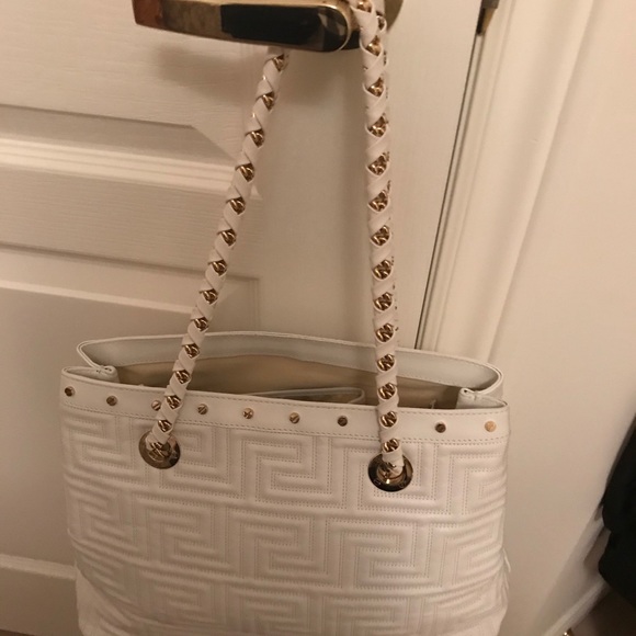 Versace White & Gold Quilted Leather Front Zip - Picture 11 of 13